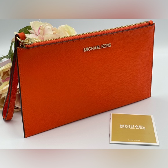 Michael Kors Jet Set Large Leather Clutch Wristlet - Picture 8 of 11